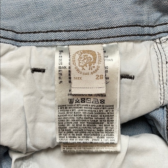 Men’s Diesel jeans - Picture 3 of 5